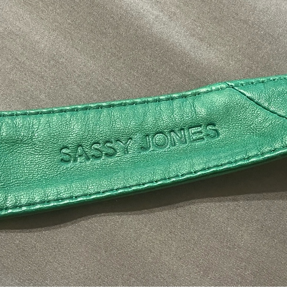 Sassy Jones Green Yaya Belt